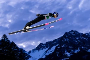 Kobajaši preskočio Prevca u Engelbergu